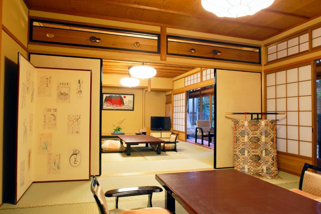 Arashiyama Benkei Hotel Kyoto Exterior photo